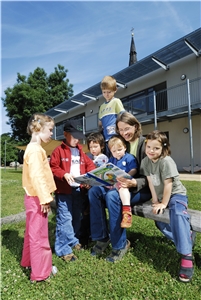Katholisches Kinderhaus St. Benno Katholisches Kinderhaus St. Benno
