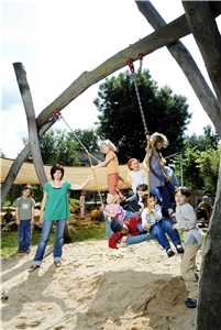 Katholisches Kinderhaus St. Benno Katholisches Kinderhaus St. Benno