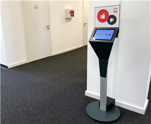 Feedback-Point Lobby Feedback-Point in der Lobby der Zentrale der Caritas Hannover
