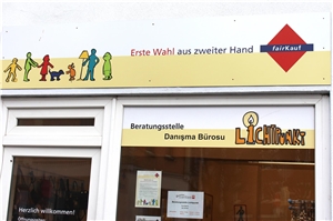Lichtpunkt - schaufenster_beides Schaufenster der Beratungsstelle