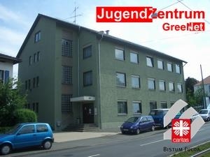 Jugendzentrum mit Internetcafé Jugendzentrum mit Internetcafé