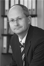 Elmar Uricher, Rechtsanwalt