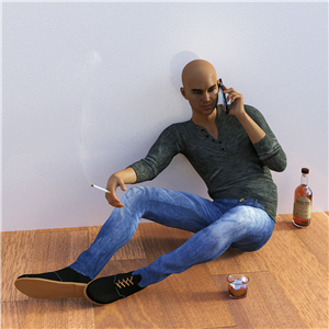 Eine auf einem Laminatboden sitzende Schaufensterpuppe, die eine Zigarette in der Hand und ein Handy ans Ohr hält. Daneben steht volles Glas Bourbon Whiskey mit der dazugehörigen Flasche.