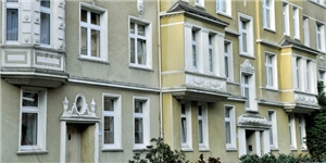 Hausfassaden des Dortmunder Althoffblocks
