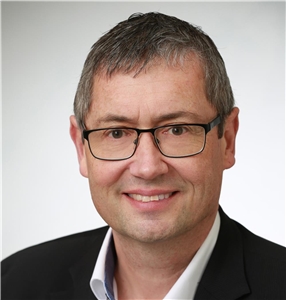Christoph Wutz _Direktor des Caritasverbandes für die Diözese Trier Christoph Wutz _Direktor des Caritasverbandes für die Diözese Trier