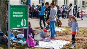 13.000 neue Flüchtlinge an einem Tag: München ruft um Hilfe