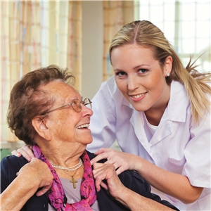 Gina_Sanders_Fotolia.jpg Altenpflegerin Altenpflegerin