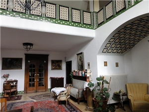 Das Treppenhaus der Villa Das Treppenhaus der Villa