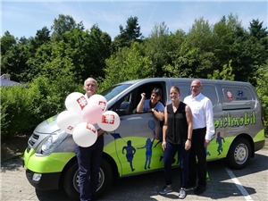 Spielmobil Hyundai Schlüsselübergabe Juni 2017 Spielmobil Hyundai Schlüsselübergabe Juni 2017