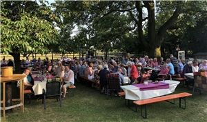 Tafel Sommerfest 1 Tafel Sommerfest 1
