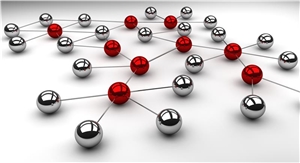 silberne und rote Kugeln sind miteinander vernetzt. silberne und rote Kugeln sind miteinander vernetzt.