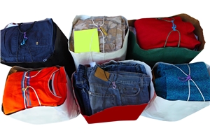 Kleiderspenden_in_Papiertaschen Kleiderspenden_in_Papiertaschen