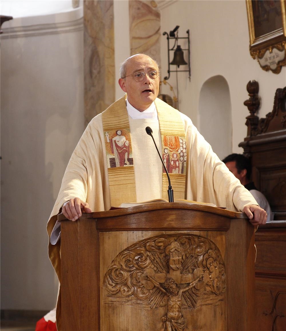 Pfarrer Prof. Dr. Thomas Schwartz: „Sie leisten also Gottesdienst an den Menschen in dieser Welt.“ (Bernhard Gattner)