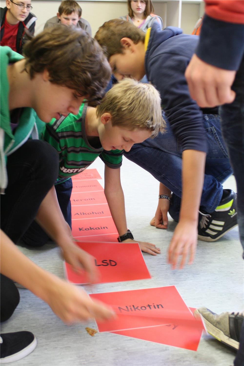 Schüler bei der Gruppenarbeit (Foto: Marco Wagner)