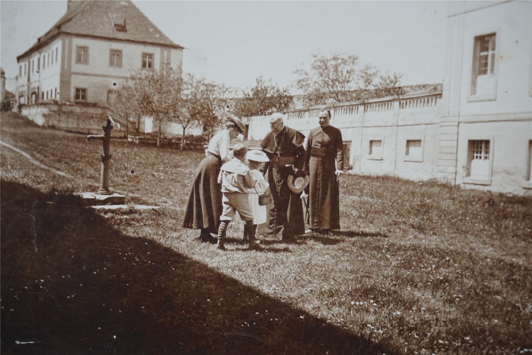 Vogt mit Bischof Leonrod (Diözesan-Archiv)