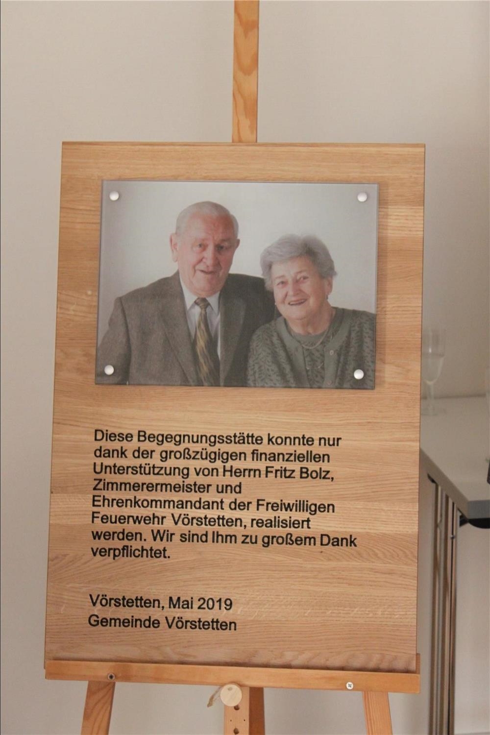Die Gemeinde Vörstetten dankt Fritz Bolz und Familie für die großzügige Unterstützung (Julia Fuchs)