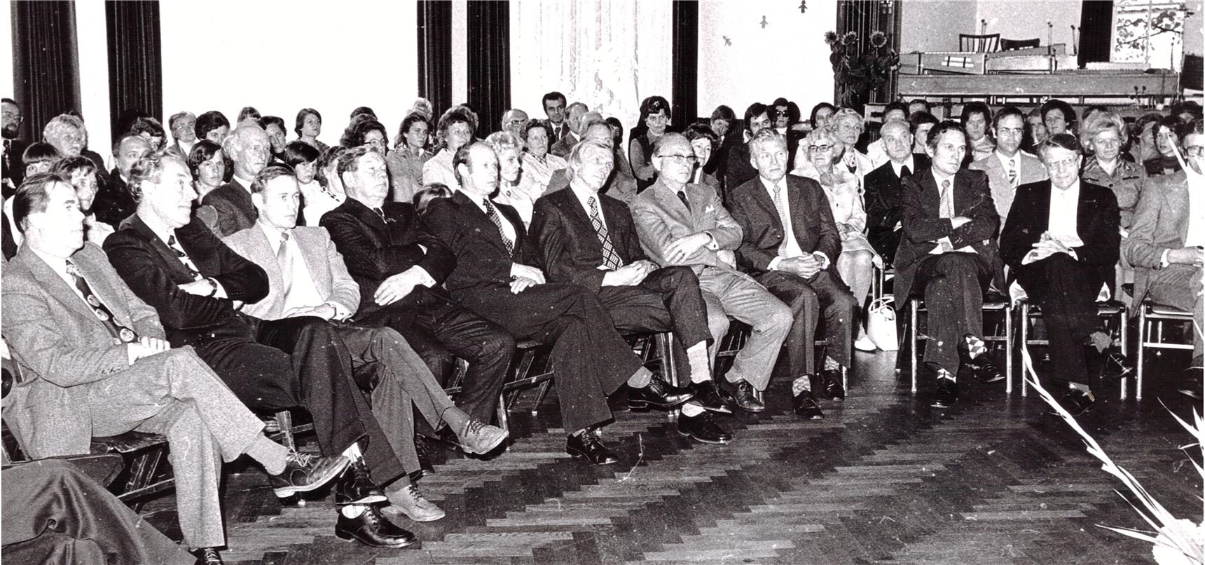 Am 26. September 1976 wurde das Caritas-Sozialzentrum an der Klosterstraße offiziell eingeweiht. 