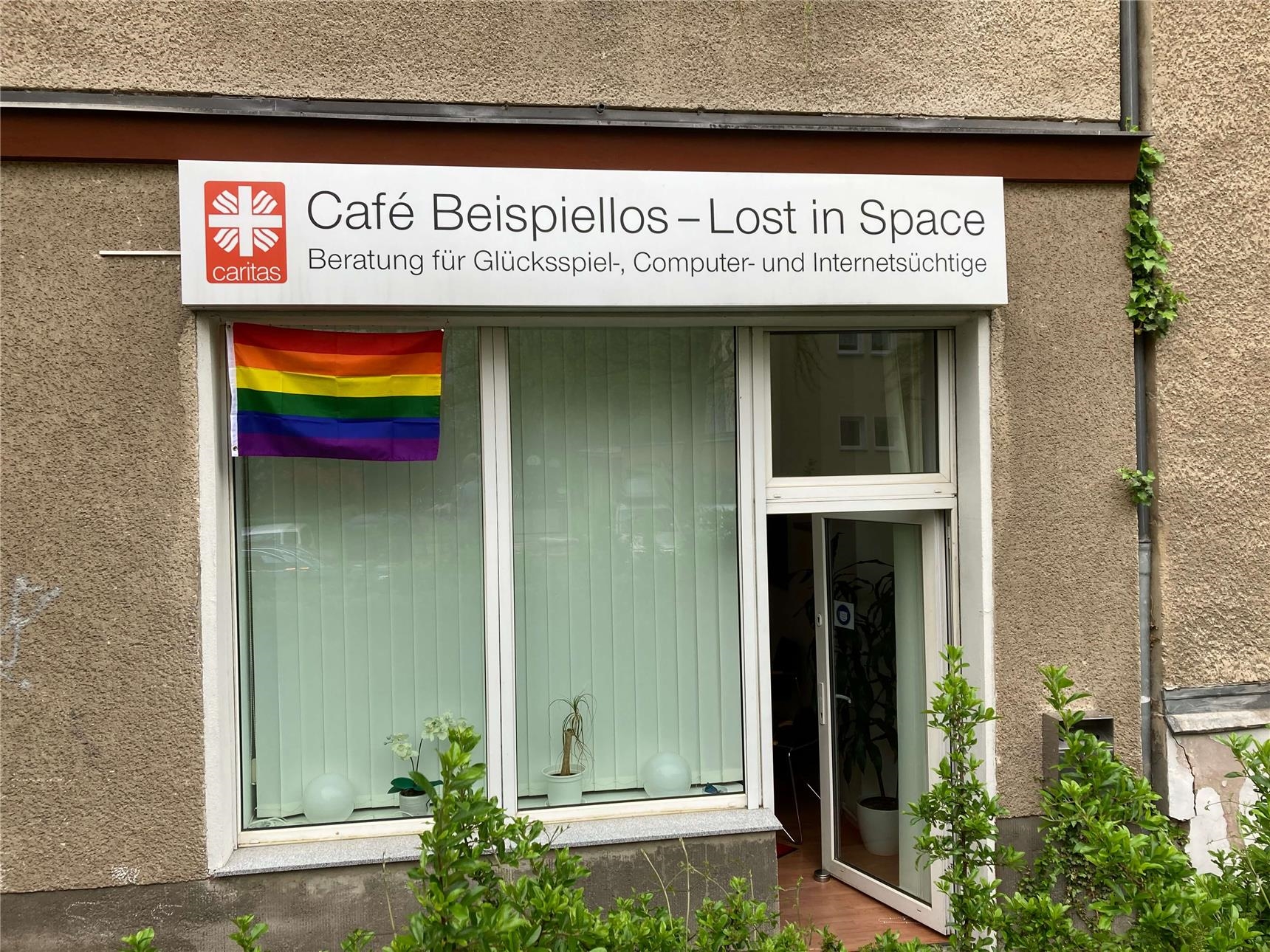 Café Beispiellos - Lost in Space
