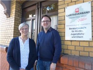 Elternseminar zur Pubertät Elternseminar zur Pubertät