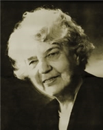 Erna Lindner schwarz-weiß Fotografie der Fabrikantenwitwe Erna Lindner