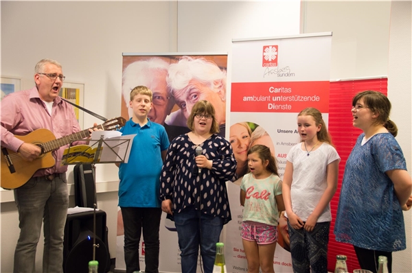 20160613_Pressemeldung_Einsegnung_Caritas-Haus_002 20160613_Pressemeldung_Einsegnung_Caritas-Haus_002