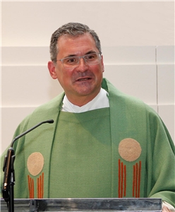 Diözesan-Caritasdirektor Domkapitular Dr. Andreas Magg ruft zur Caritassammlung auf.