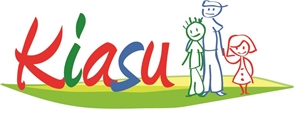 Das Bild zeigt das Logo des Kiasu-Projekts mit dem Schriftzug kiasu und drei in Strichen und unterschiedlichen Farben gezeichneten Kindern.