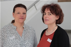 Dorothée Bünner  und Dorothee Buhl von der Schuldnerberatung in Pankow