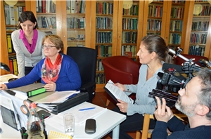 Fotos: glü - Gehrard Glück Übergabe Gabriele Zaisberg-Viroli, Claudia Fechner