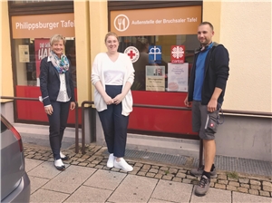 Vorstandsvorsitzende Sabina Stemann-Fuchs, Daniela Gärtner und stellvertretender Tafelleiter Dennis Stahn (v.l.n.r.)