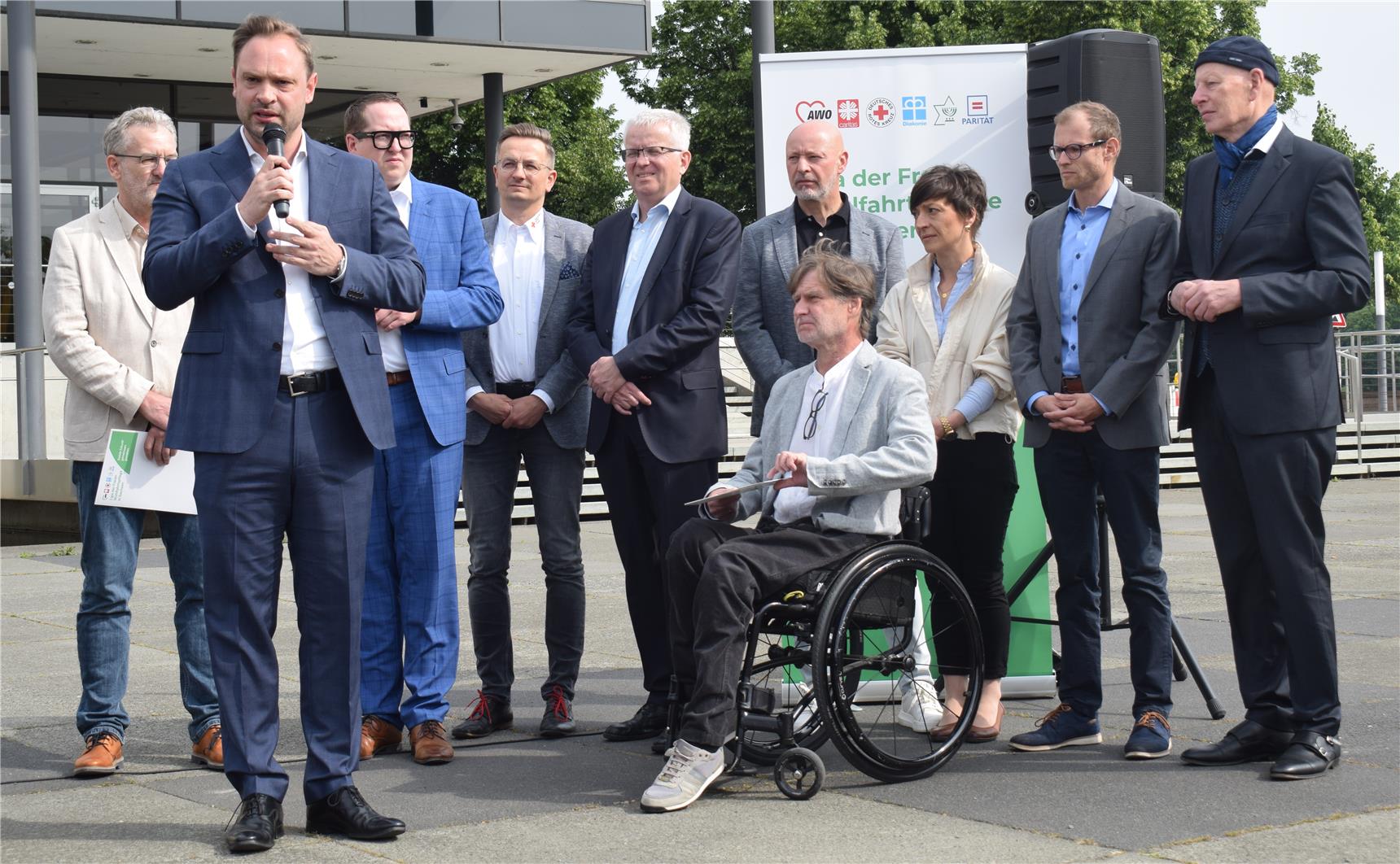 Übergabe offener Brief an die sächsichen Landtagsabgeordneten