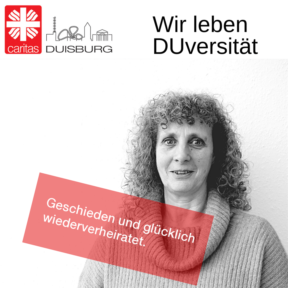Mitarbeiterin Kerstin mit Banner-Spruch 