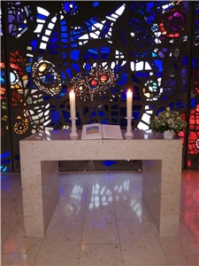 Altar der Kapelle im Haus St. Rafael