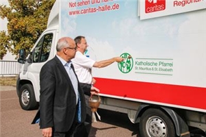 LKW Segnung III Segnung durch Pfarrer Koschig mit Unterstützung durch Propst Hentschel