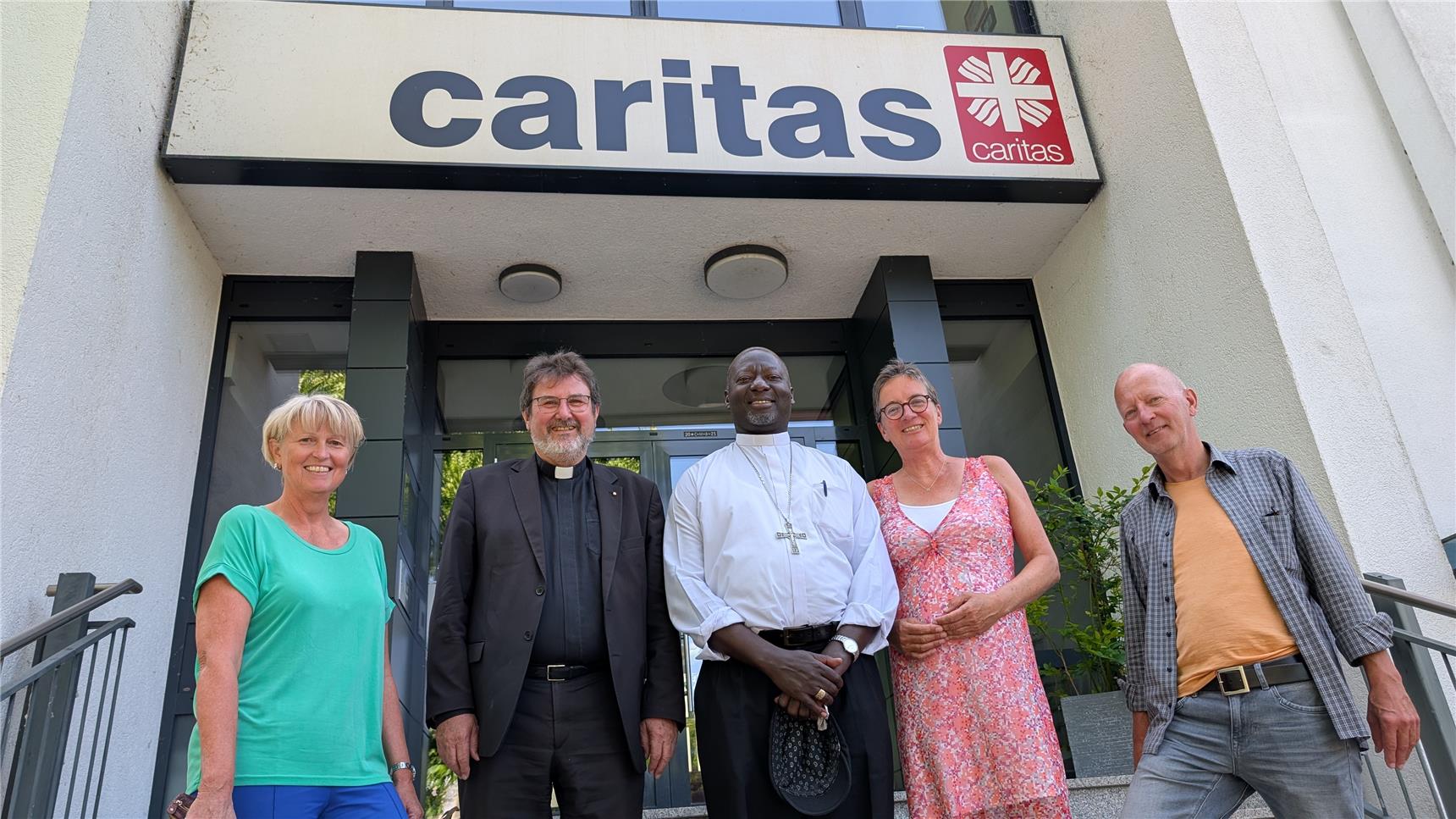 Besuch Bischof Joseph Kizito