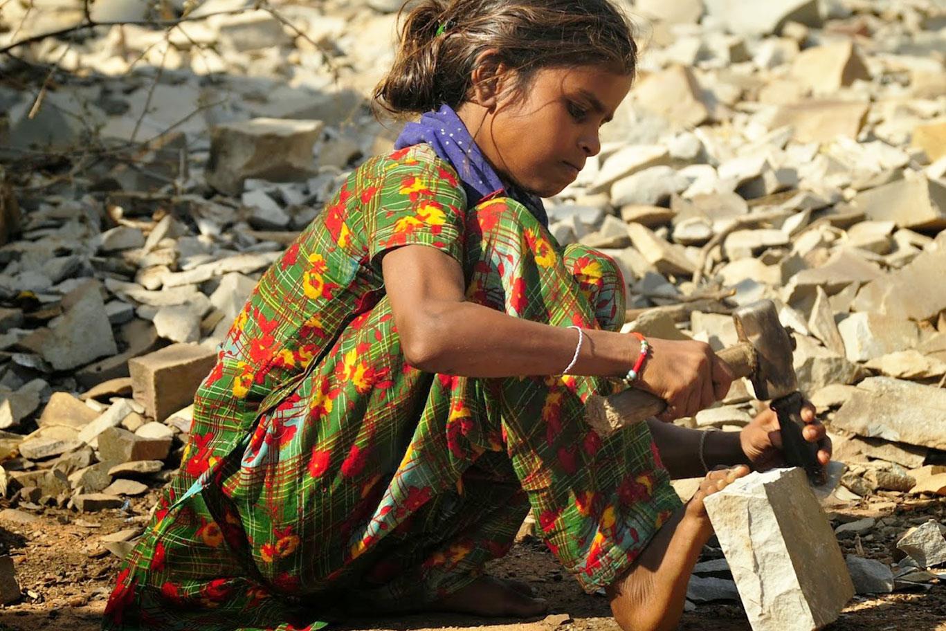 Kinderarbeit-in-Indien_Steinbruch