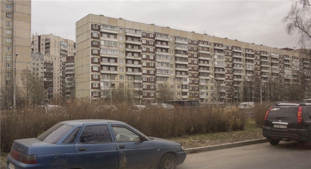 Russland St Petersburg Zwischen Armut Und Reichtum