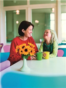 Frau mit Kind_MGW Frau mit Kind_MGW