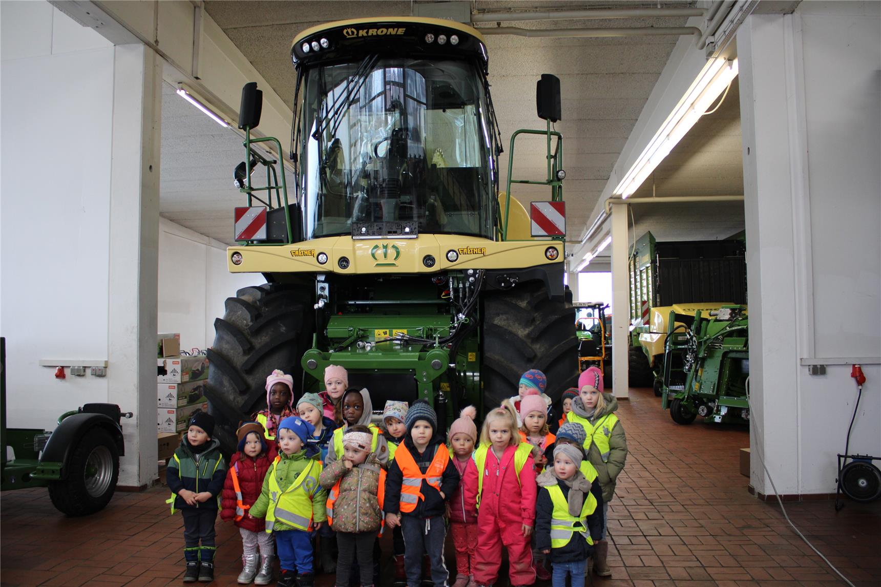 „Raus ins Leben – Tag“: Besuch bei Landtechnik Faltner 2