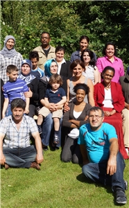 Foto Migranten Eine Gruppe von Leuten verschiedener Nationalitäten