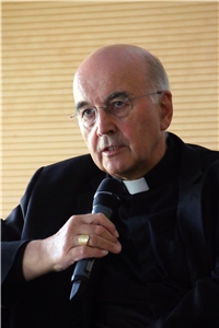 041-2018_Fachtag Gemeindecaritas Porträt von Bischof Denn