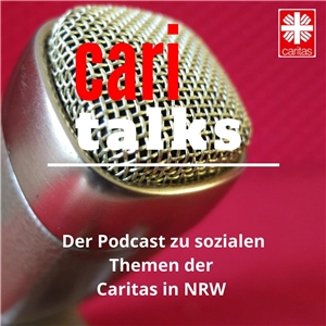 Das Foto zeigt ein Mikrofon in Nahaufnahme mit dem Titel Caritalks