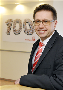 Porträt: Frank Polixa, Geschäftsführer des Caritasverbandes Mönchengladbach