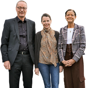 Ein Gruppenfoto mit Karl-Heinz Vogt, Bettina Weinberg und Tanja Heitling von dem Caritas Wohn- und Werkstätten im Erzbistum Paderborn e. V. (CWW)