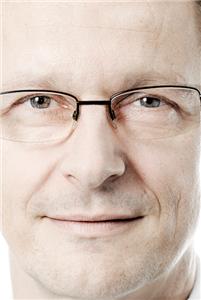 Porträt: Dr. Frank Johannes Hensel
