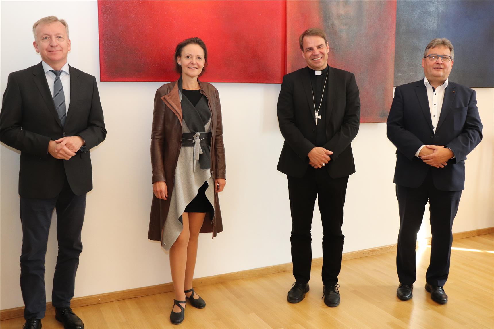 Andrea Anderlik wird neue Caritasdirektorin - Gruppenfoto