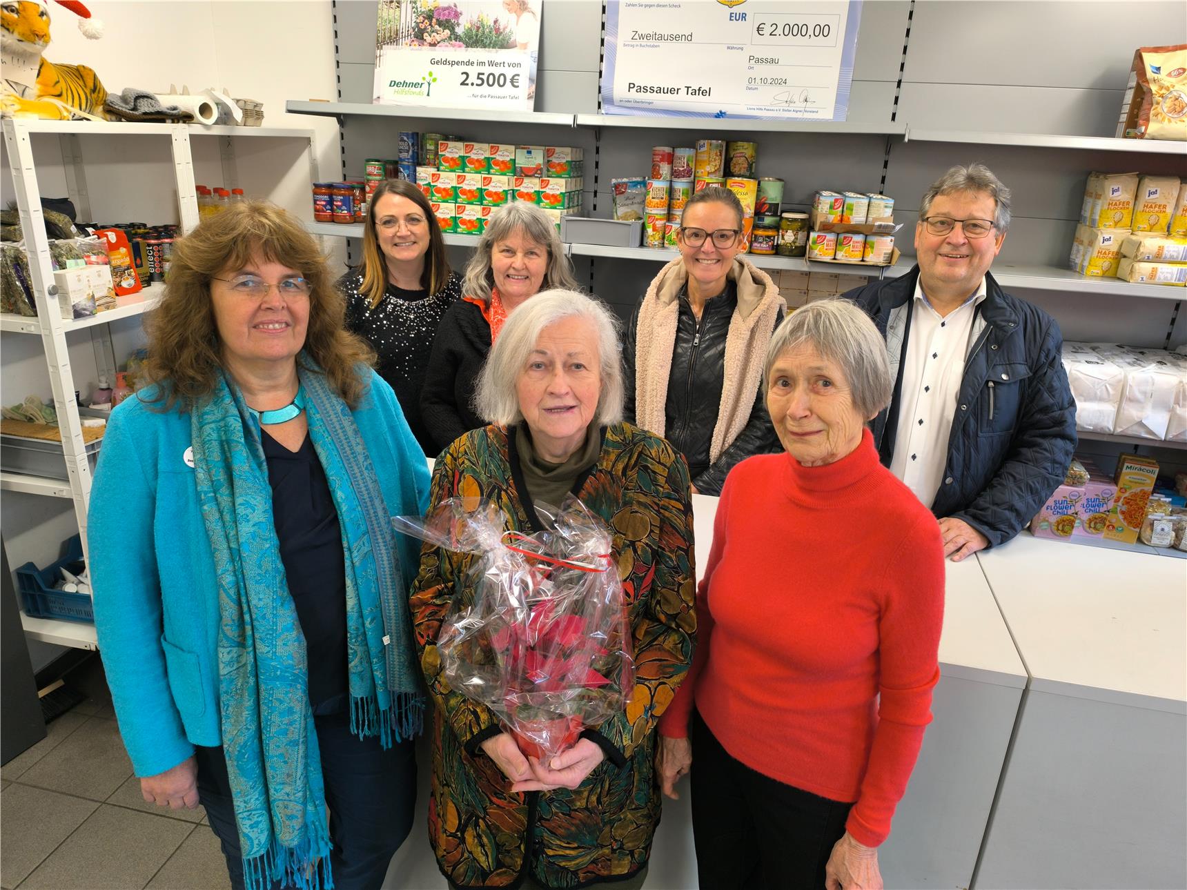 GLL,Caritasvorstände und Passauer Tafel gratulieren Christina Heinrichs