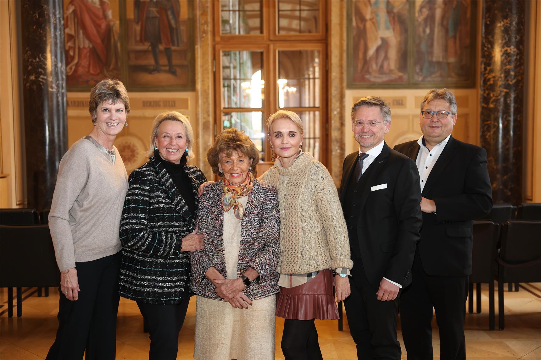 Passauer Runde spendet an Tafel Passau2