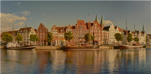 Ansicht der Lübecker Altstadt mit dem Traveufer (Ausschnitt)