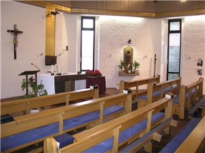 Unsere Hauskapelle und die Seelsorge ist die geistige Mitte für unsere Bewohner und unsere Mitarbeiter.